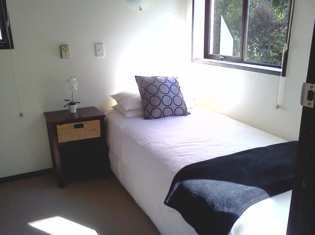 Waters Edge B&B Kaitaia Zimmer foto