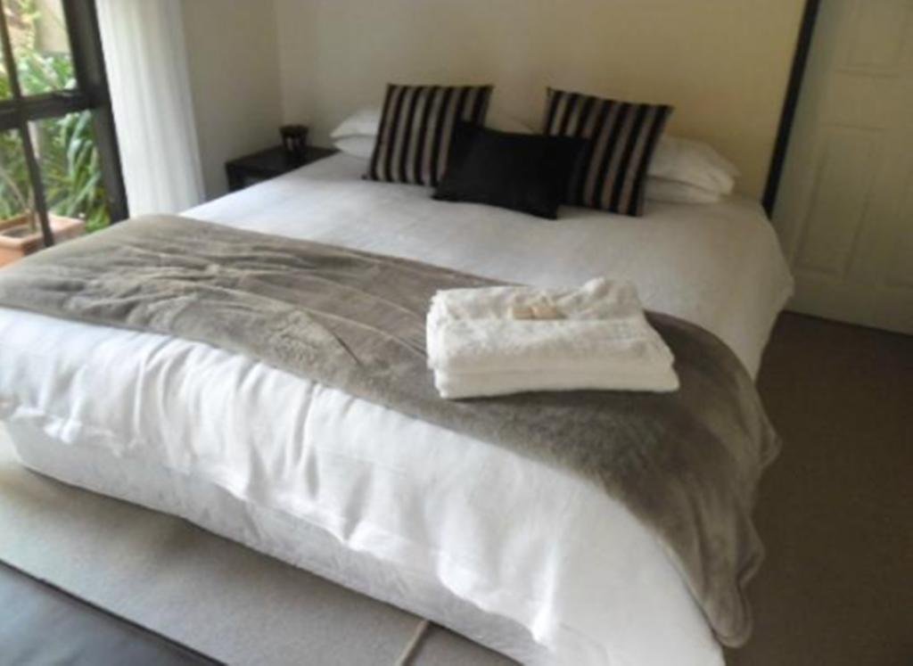 Waters Edge B&B Kaitaia Zimmer foto